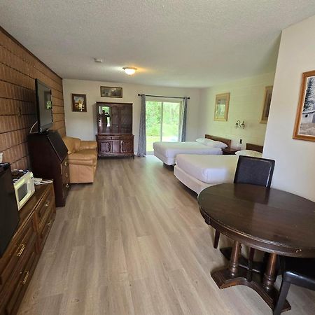 Top Notch Motel Wiarton Exteriör bild